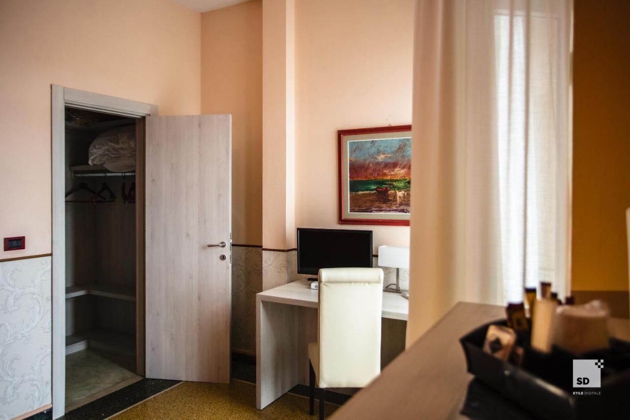 Hotel La Pace Pisa Exterior photo