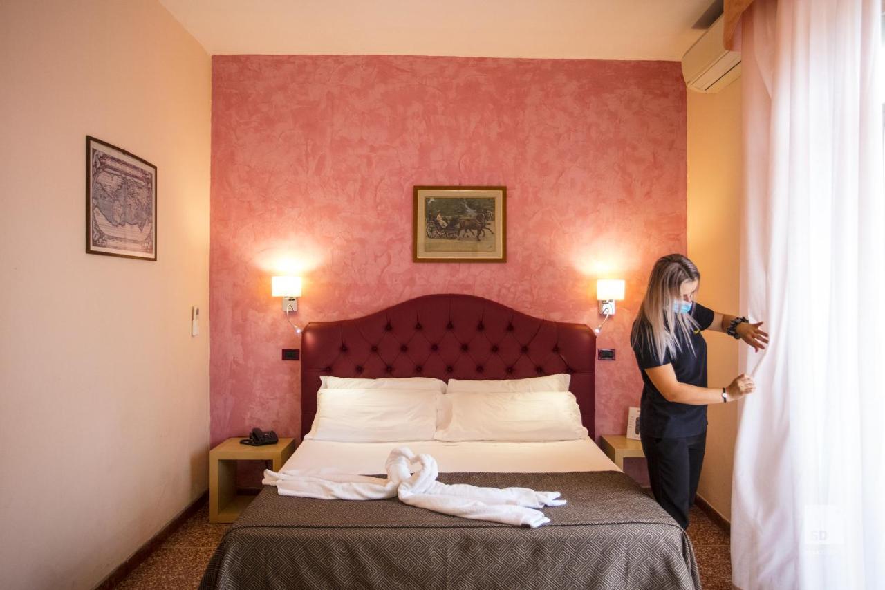 Hotel La Pace Pisa Exterior photo